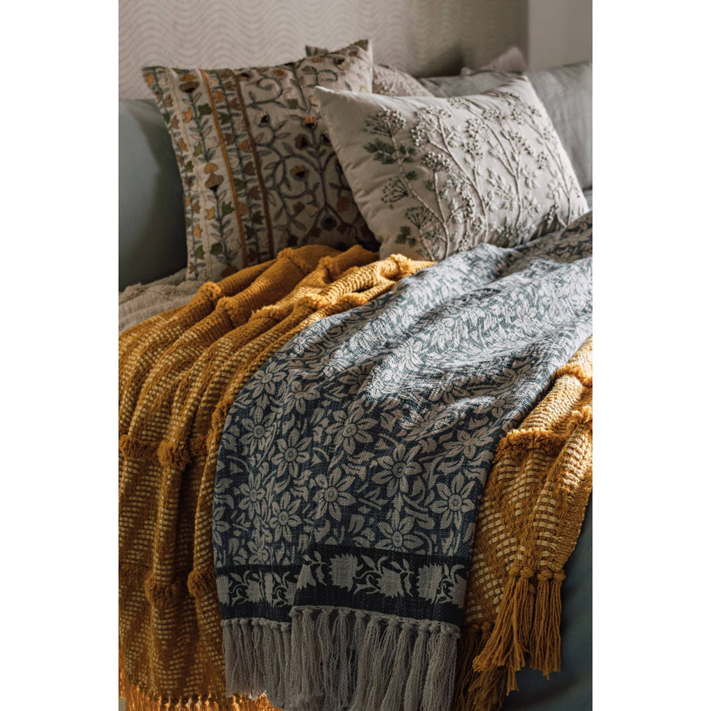 Iris Throw