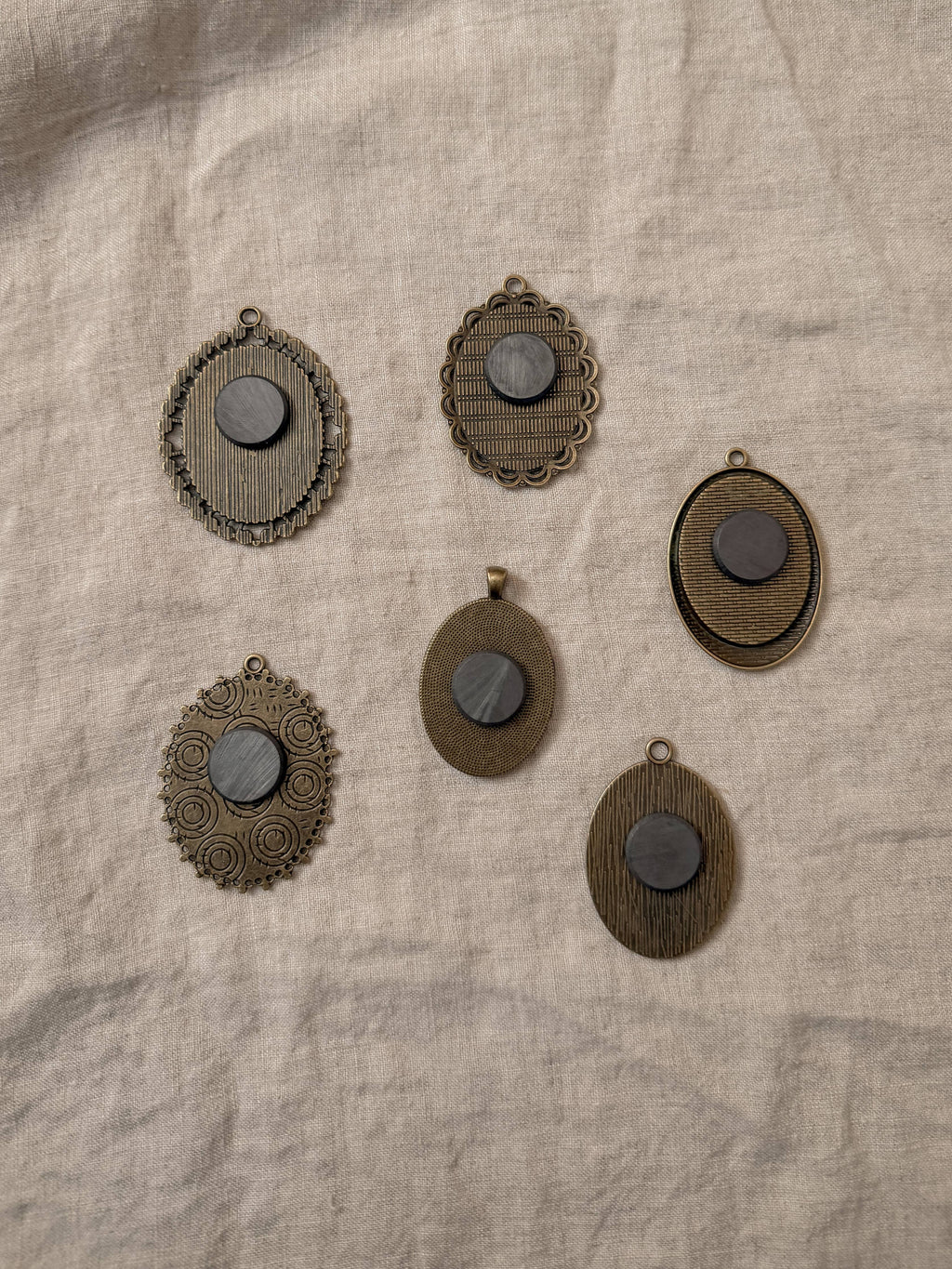 Landscape Antique Style Magnet Sets: Set of 5