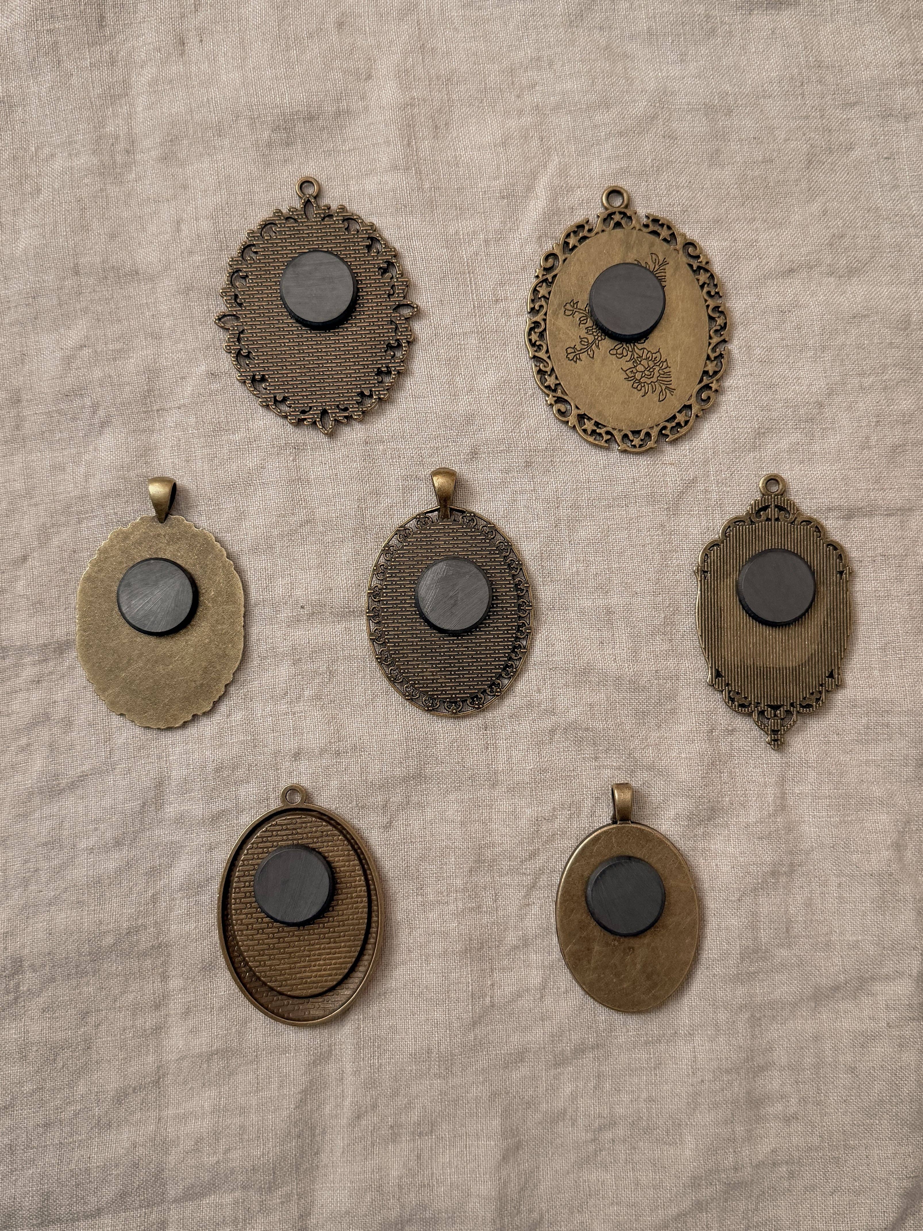Landscape Antique Style Magnet Sets: Set of 5