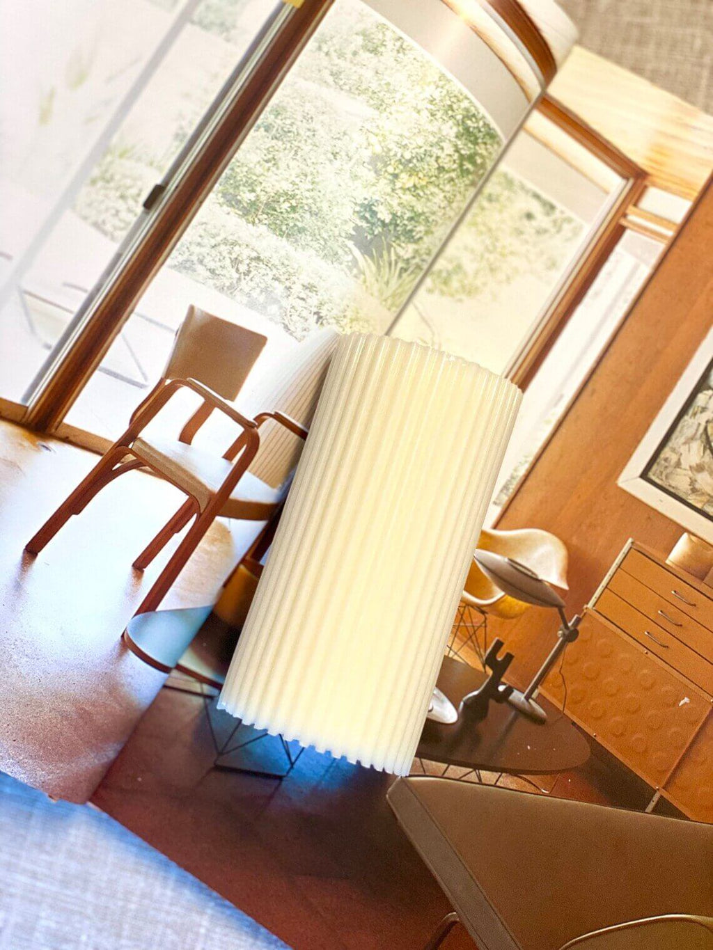 Ribbed Candle | Effortless Home Decor